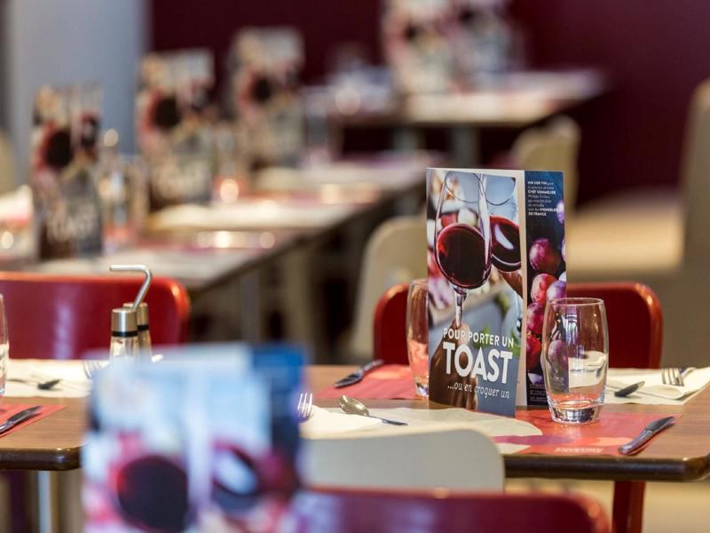 Hotel Campanile Paris Ouest - - Vélizy 3*