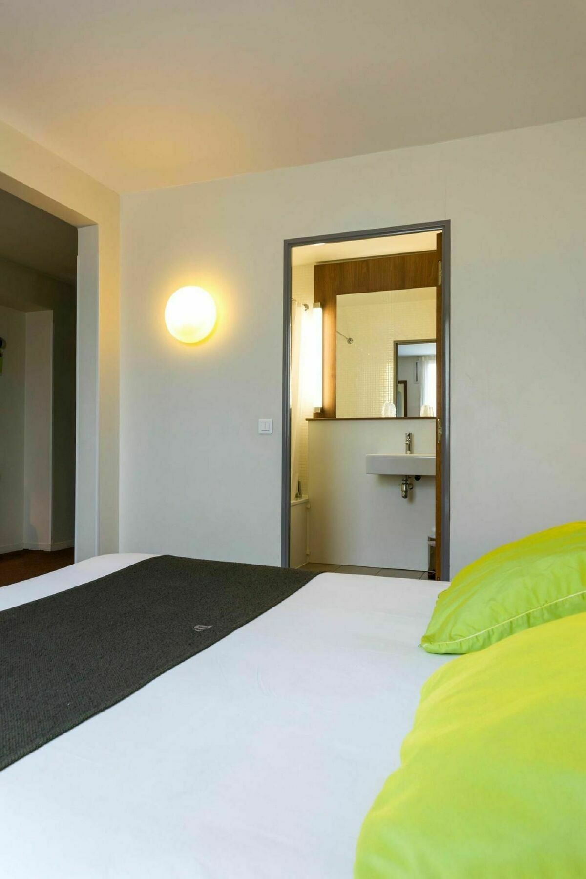 Campanile Paris Ouest - - Vélizy Hotel
