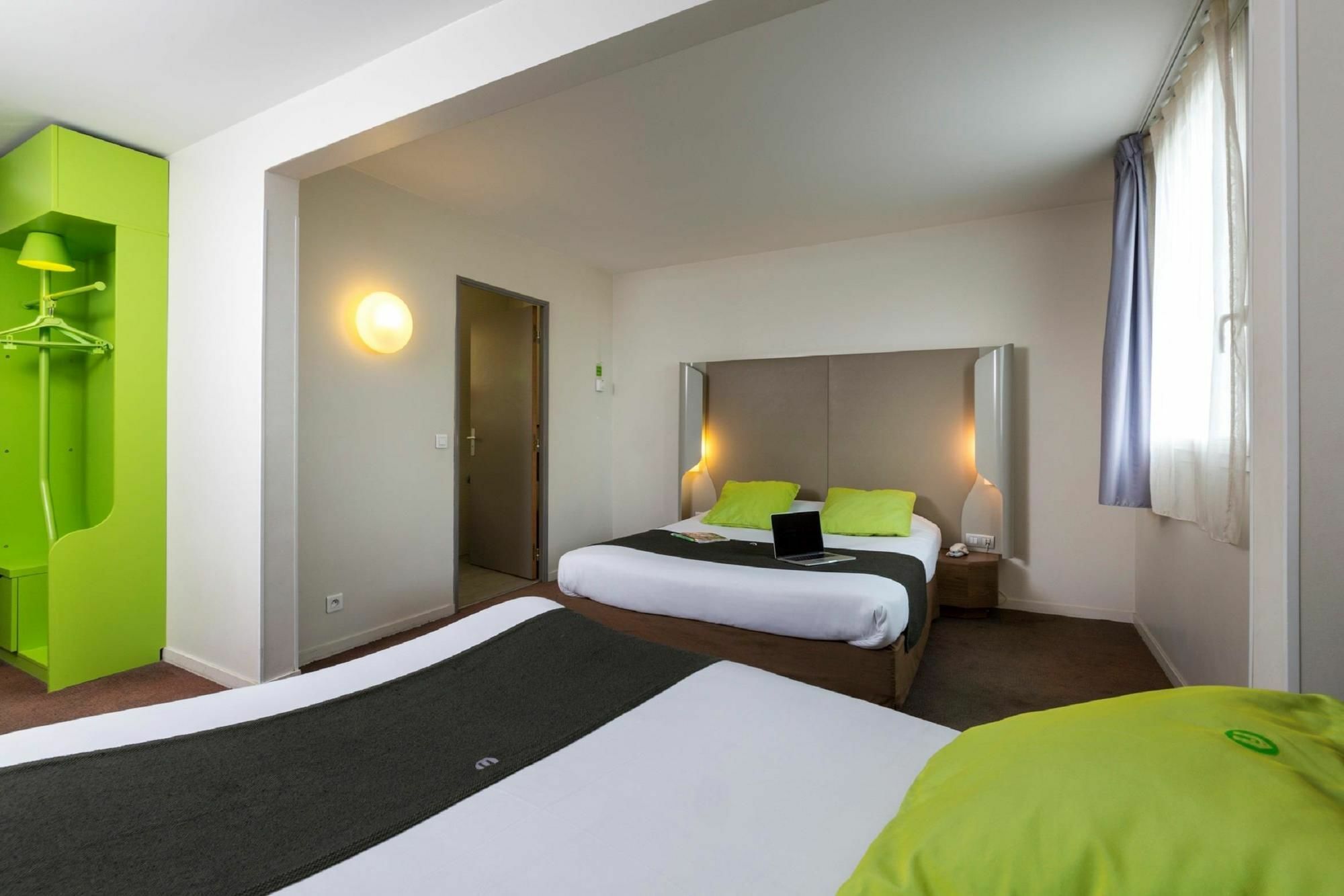 Ibis Paris Velizy 3*